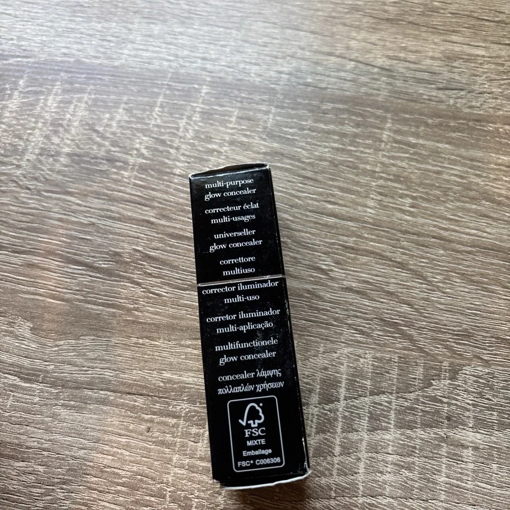 GIORGIO ARMANI LUMINOUS SILK PERFECT GLOW CONCEALER #7 0.40 OZ BOXED